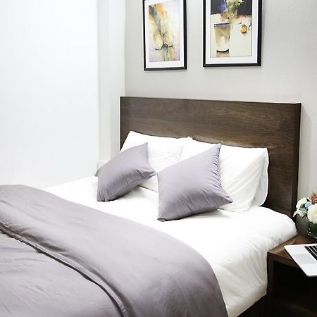V House 6 Serviced Apartment Hanoi Esterno foto
