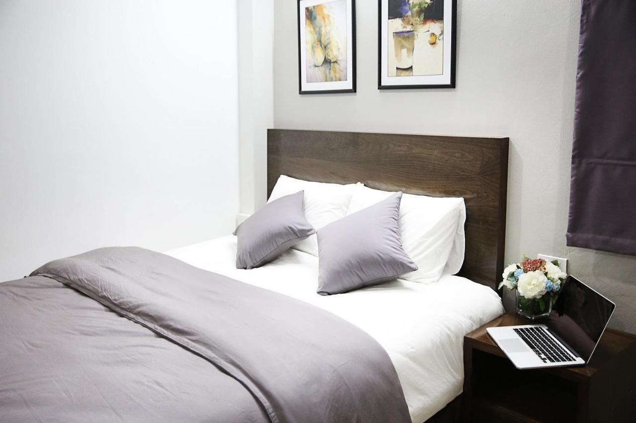 V House 6 Serviced Apartment Hanoi Esterno foto